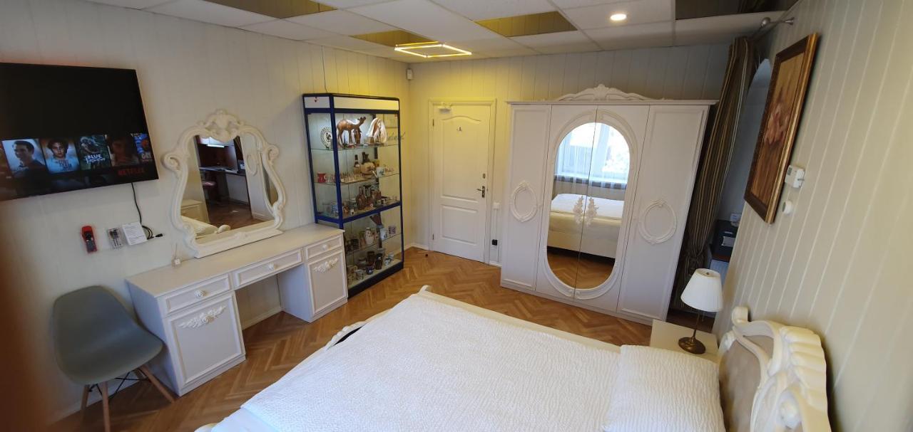 Aparthotel 2 ,,Cosy House Kaunas" & Parking מראה חיצוני תמונה